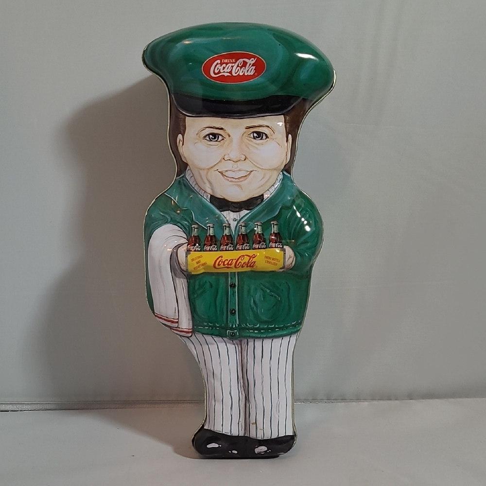 Coca Cola Green Tin Butler Figurine with Bottle Tray